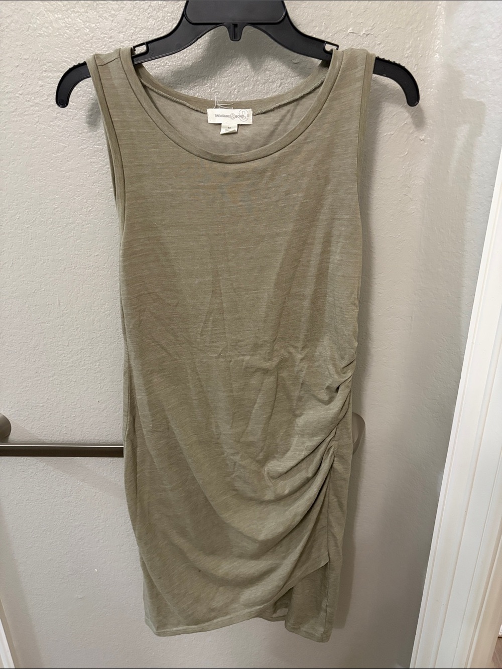 Treasure & Bond Olive Green Sleeveless Midi Dress with Side Ruching